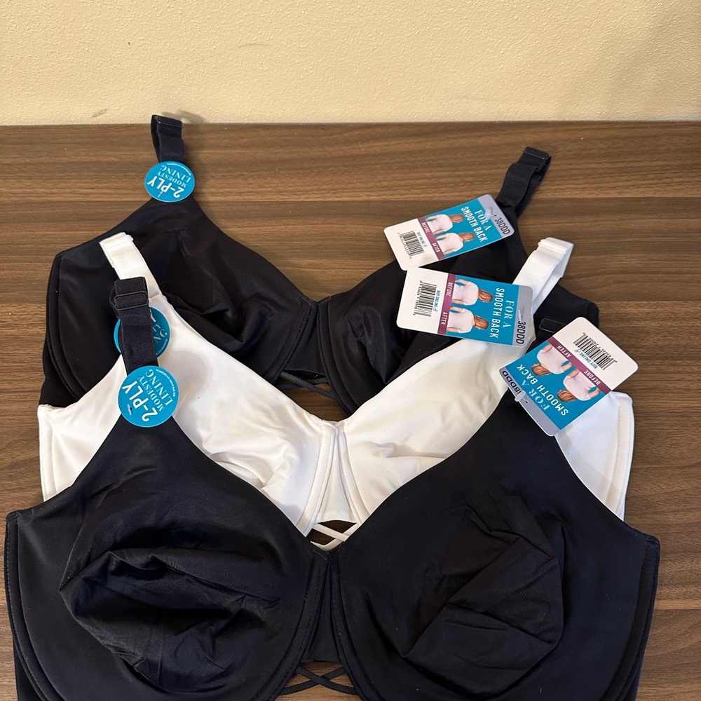 VANITY FAIR 3pc women’s bra lot Back smoother underwire no padding 38DDD NEW